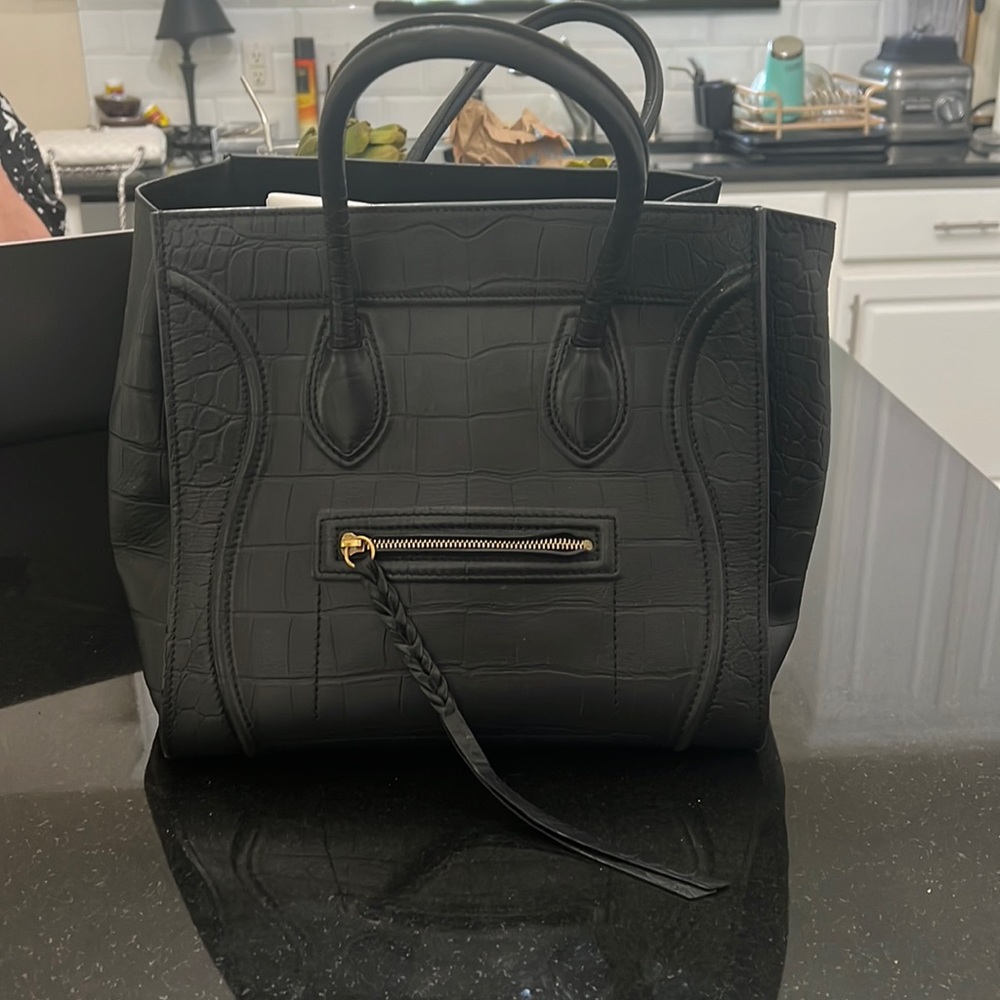 Celine Crocodile Embossed Calfskin Medium Phantom Luggage in Black.